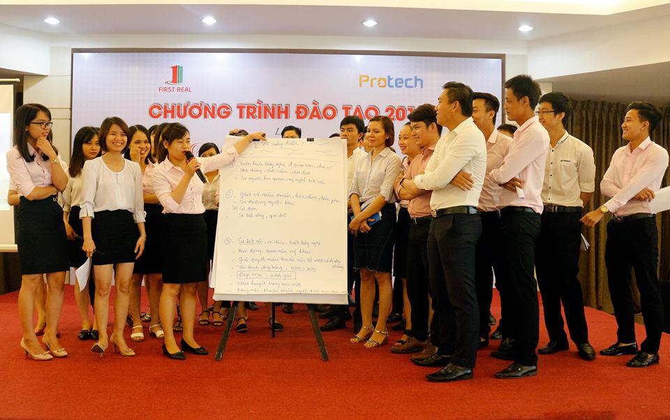 Công ty CP Địa ốc First Real thông báo tuyển dụng (11/2017)