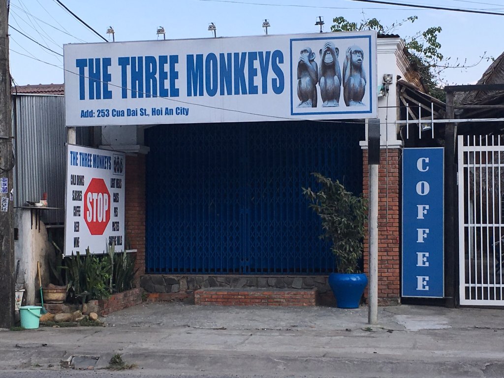 The Three Monkeys coffee - Hội An