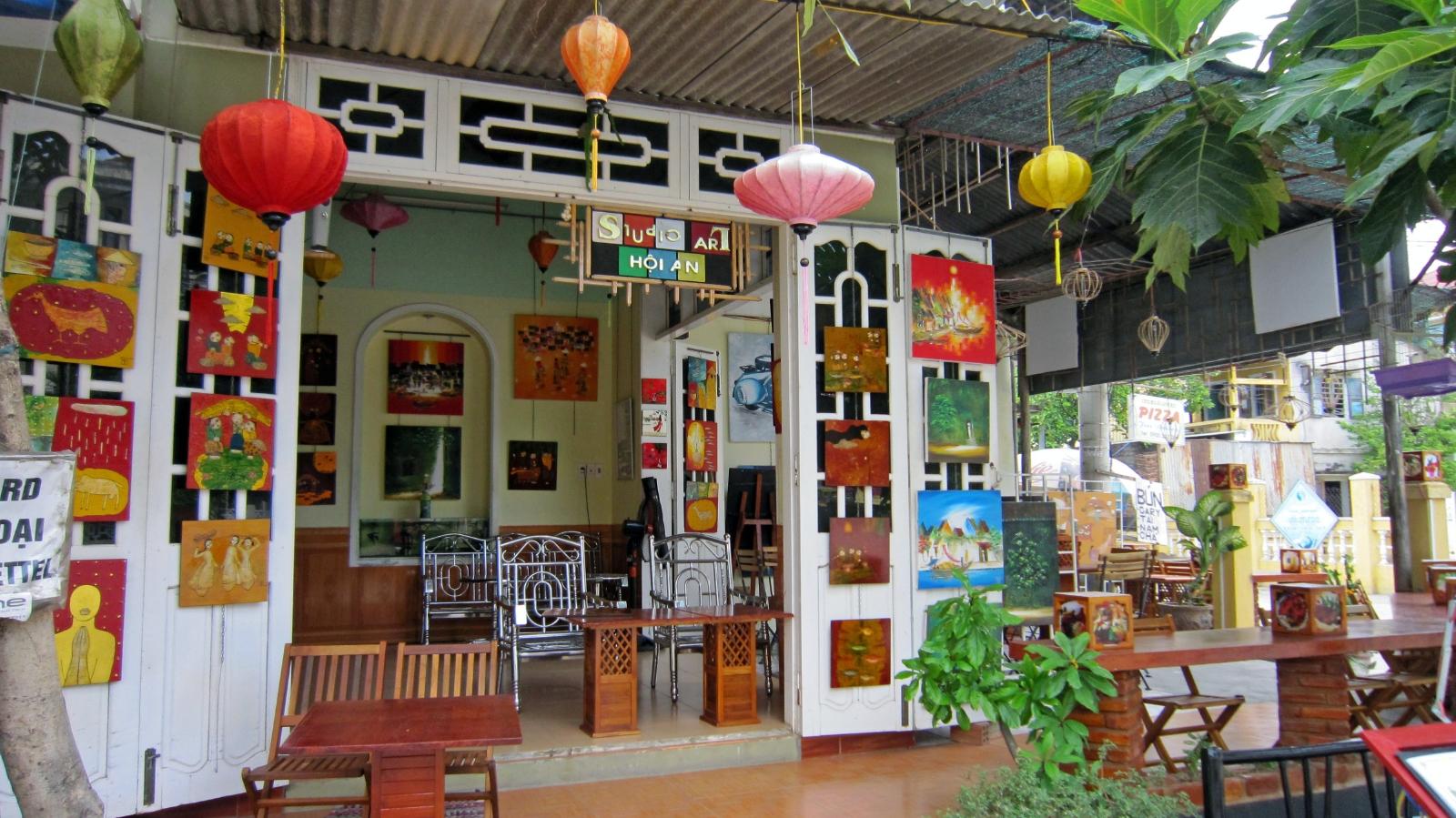 NHà hàng và Bar Relax - Hội An